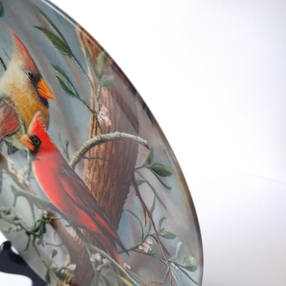 "The Cardinal" collectible plate - Picture 3 of 5